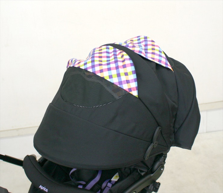 カルーンプラス ハイシート チェックBK アップリカ