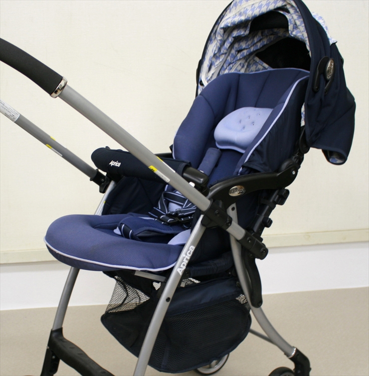 ラクーナ シンボリックネイビー