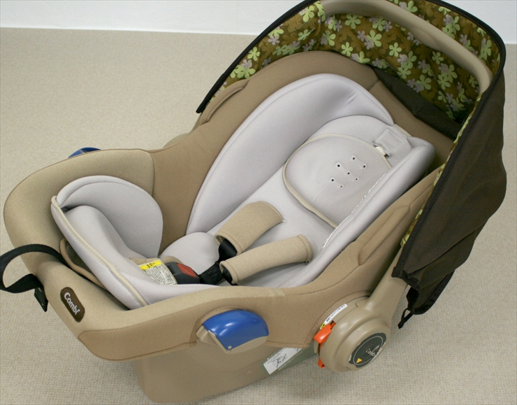 EX COMBI グッドキャリー ココベージュ コンビ製ベビーシート