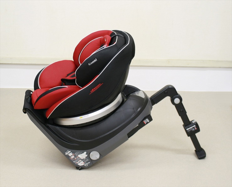 ネルーム ISOFIX エッグショック ND レーザーレッド