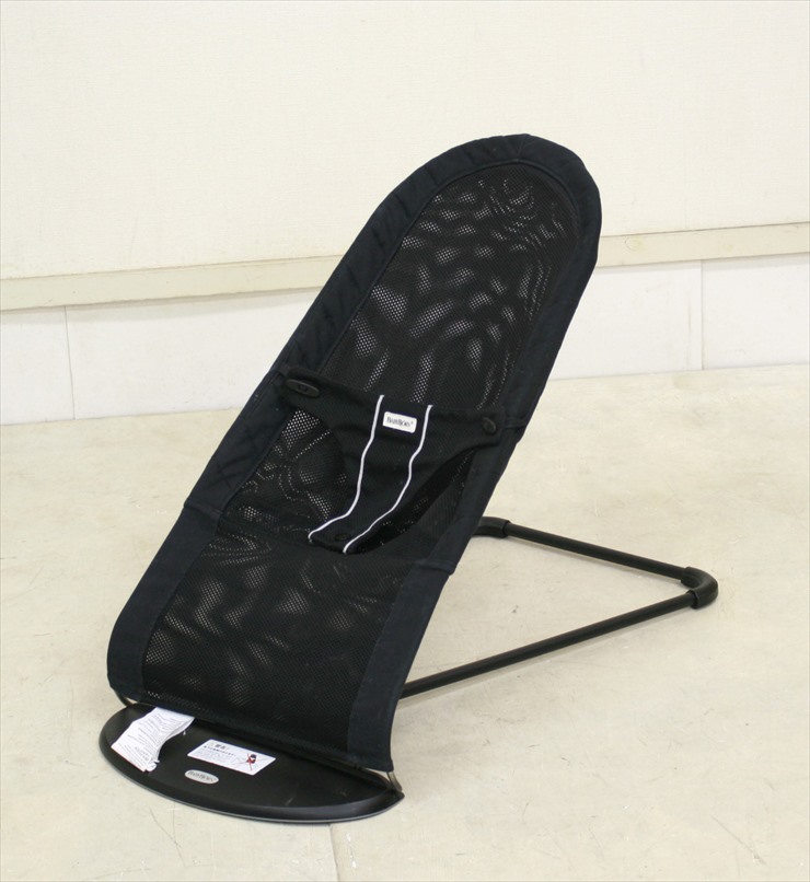 ベビーシッターバランス メッシュ ブラック ベビービョルン
