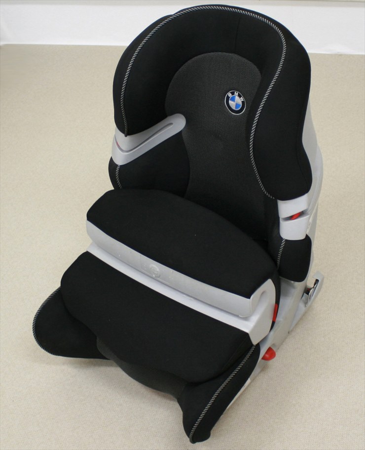 BMW純正 ジュニアシート ISOFIX ブラック Junior Seat インパクトシールド取付けシートベルト欠品 クリーニング済み 送料無料  A48000 | キッズファン