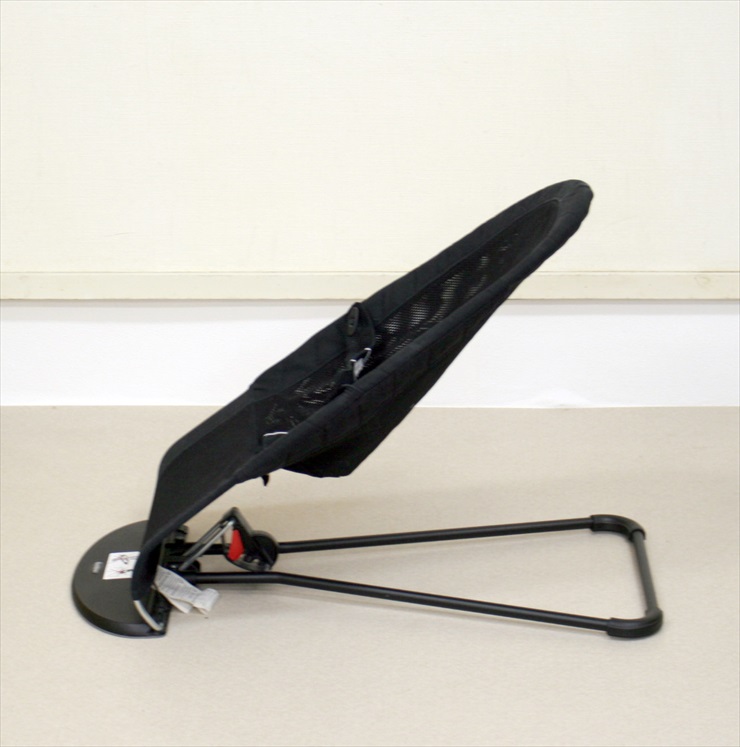 ベビーシッターバランス メッシュ ブラック ベビービョルン