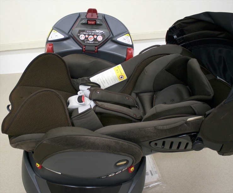 フラディアS アルテミスブラウン アップリカ