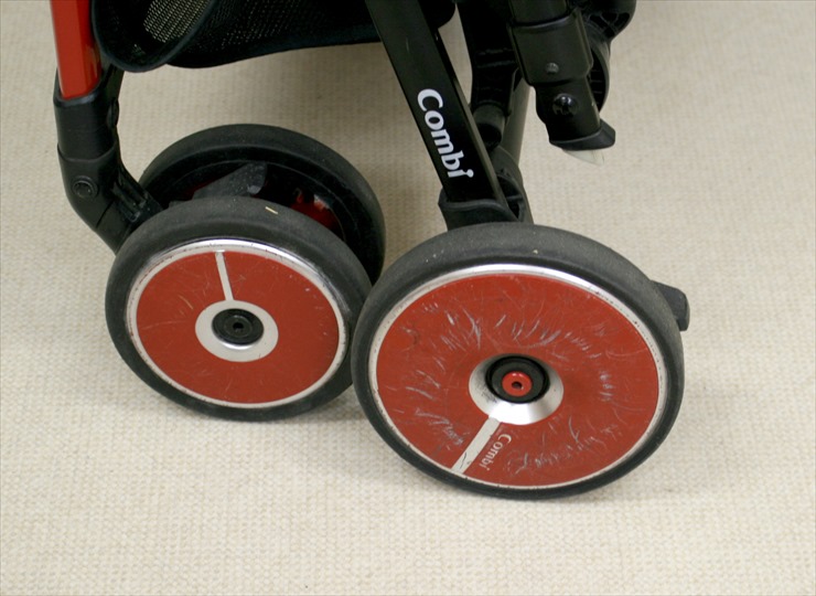 F2 AB-240 カーマインレッド