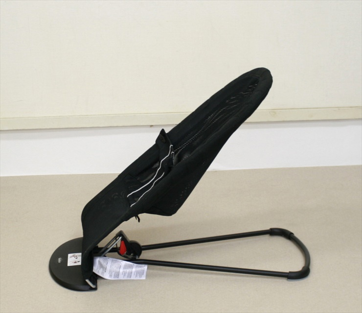 ベビーシッターバランス メッシュ ブラック ベビービョルン