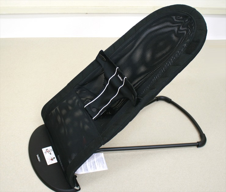 ベビーシッターバランス メッシュ ブラック ベビービョルン