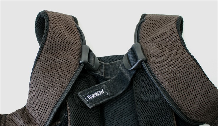 ベビーキャリアONE メッシュ ブラウン ベビービョルン