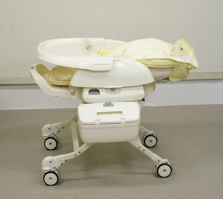 ネムリラ オートスウィング イエロー