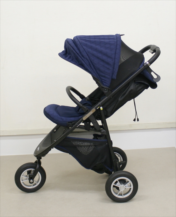 スムーヴ トラベルシステム ミッドナイトサークルズ NV アップリカ