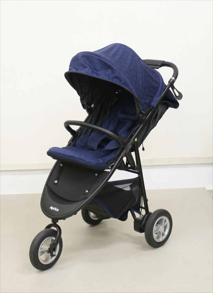 スムーヴ トラベルシステム ミッドナイトサークルズ NV アップリカ