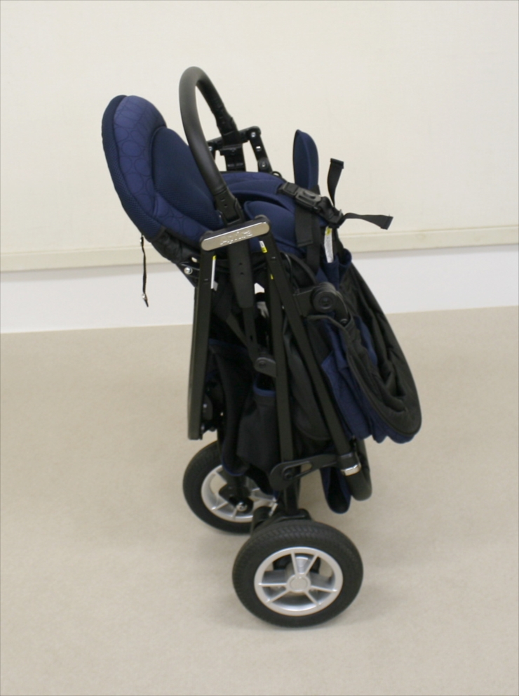 スムーヴ トラベルシステム ミッドナイトサークルズ NV アップリカ