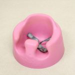 バンボ Bumbo ピンク 安全ベルト プレートレイ