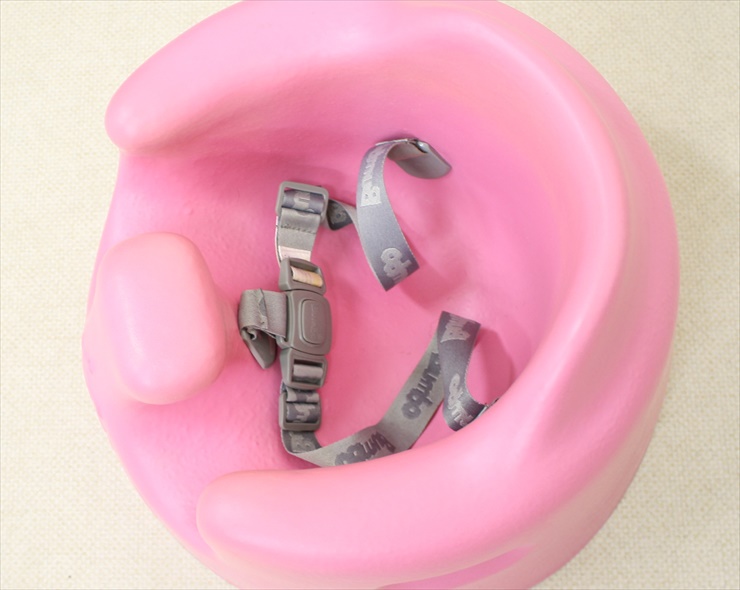 バンボ Bumbo ピンク 安全ベルト プレートレイ