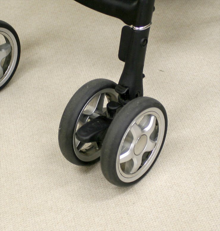 ラクーナ シンボリックブラック