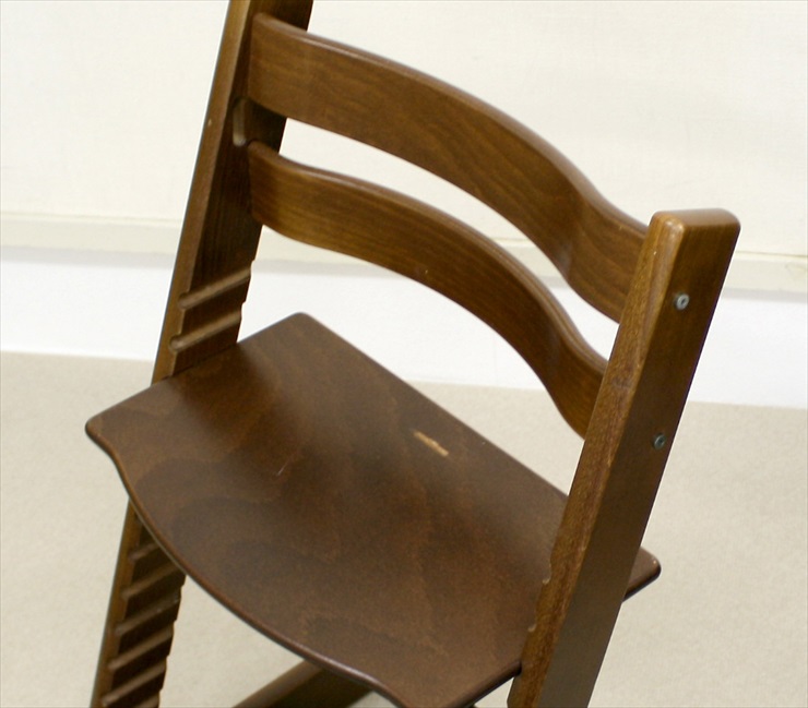 ストッケ トリップトラップ ウォールナットブラウン