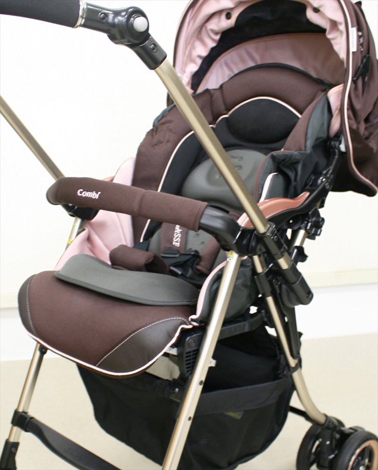 ディアクラッセ オート4キャス エッグショック YB-600 サクラ