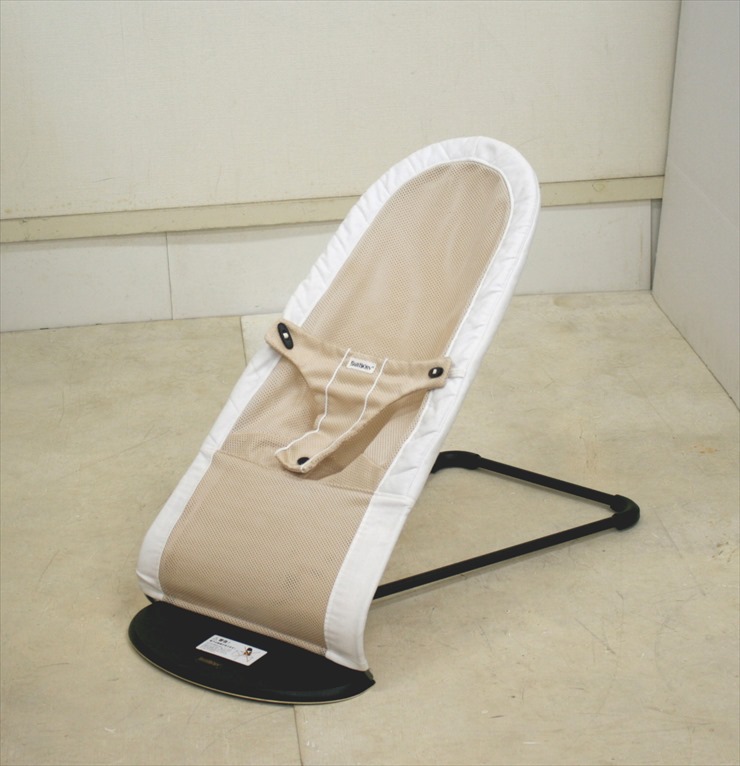 ベビーシッターバランス メッシュ ベージュ ベビービョルン