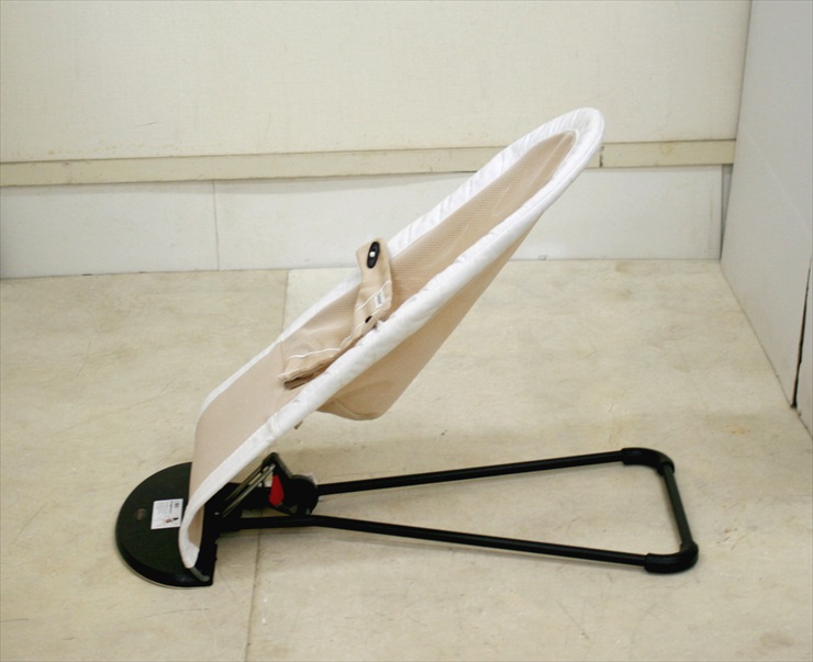 ベビーシッターバランス メッシュ ベージュ ベビービョルン