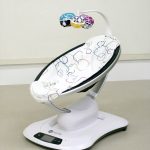 ママルー4.0 mamaroo4.0 プラッシュ マルチ 4moms