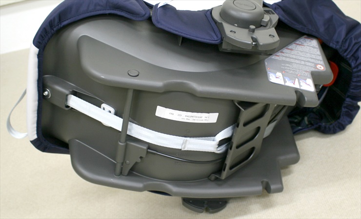 ミキハウス×イングリッシーナ コラボ チャイルドシート 紺