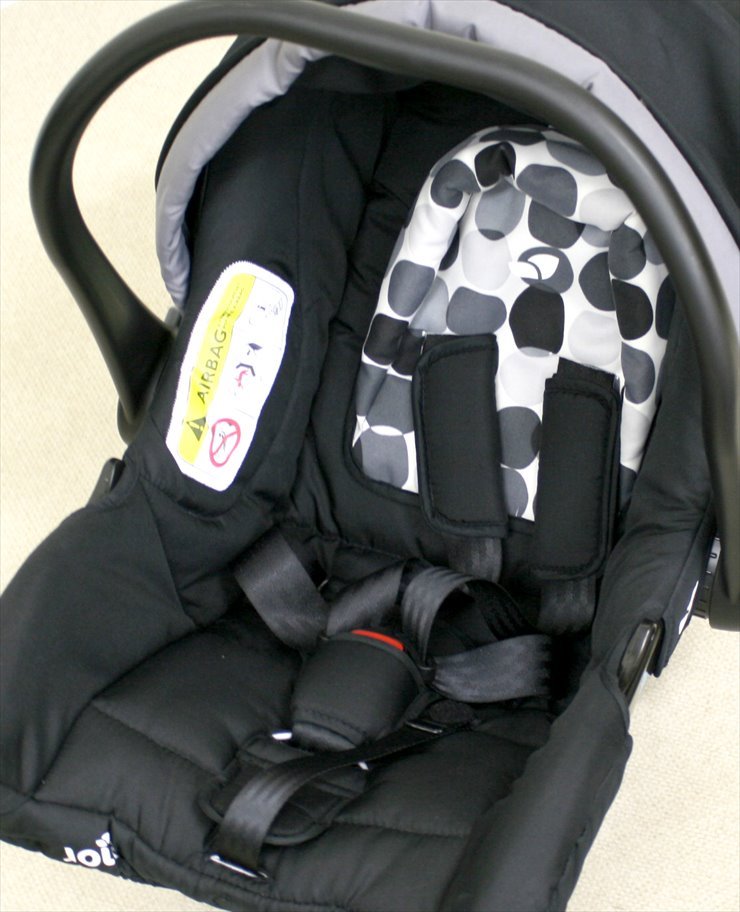 ベビーカーAire+ベビーシートJuva トラベルシステムとi-BASEのセット Joie ペブル