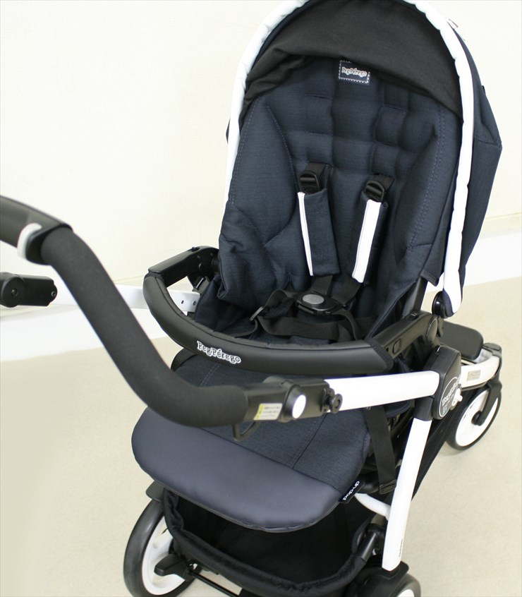 ペグペレーゴ Book51 Luxe リュクス ブルー+プリモビアッジオ SL+ISOFIX BASEのセット