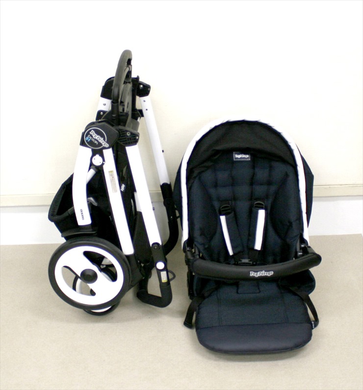 ペグペレーゴ Book51 Luxe リュクス ブルー+プリモビアッジオ SL+ISOFIX BASEのセット