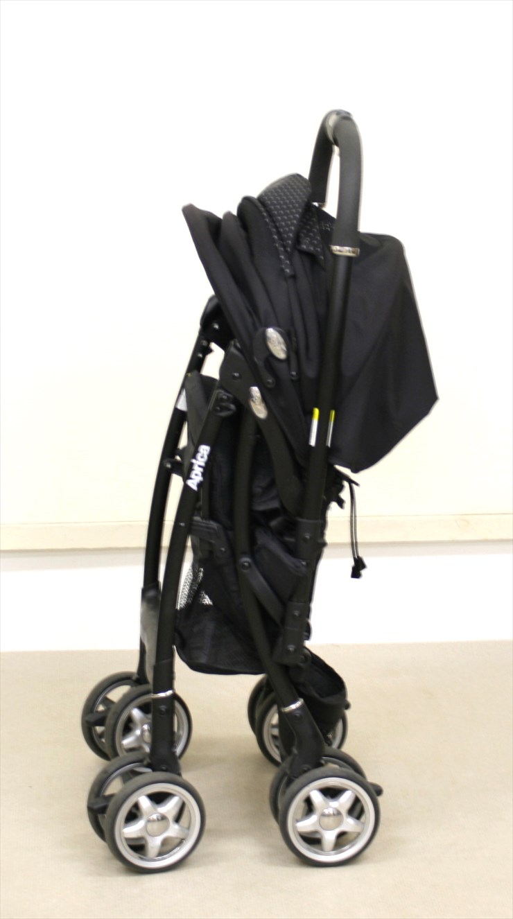 ラクーナ シンボリックブラック