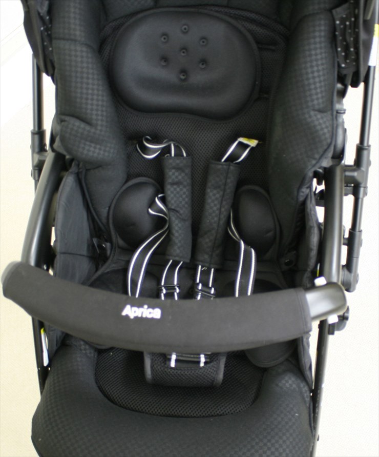 ラクーナ シンボリックブラック