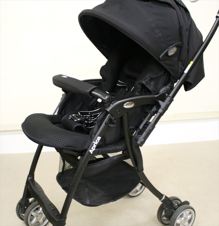 ラクーナ シンボリックブラック