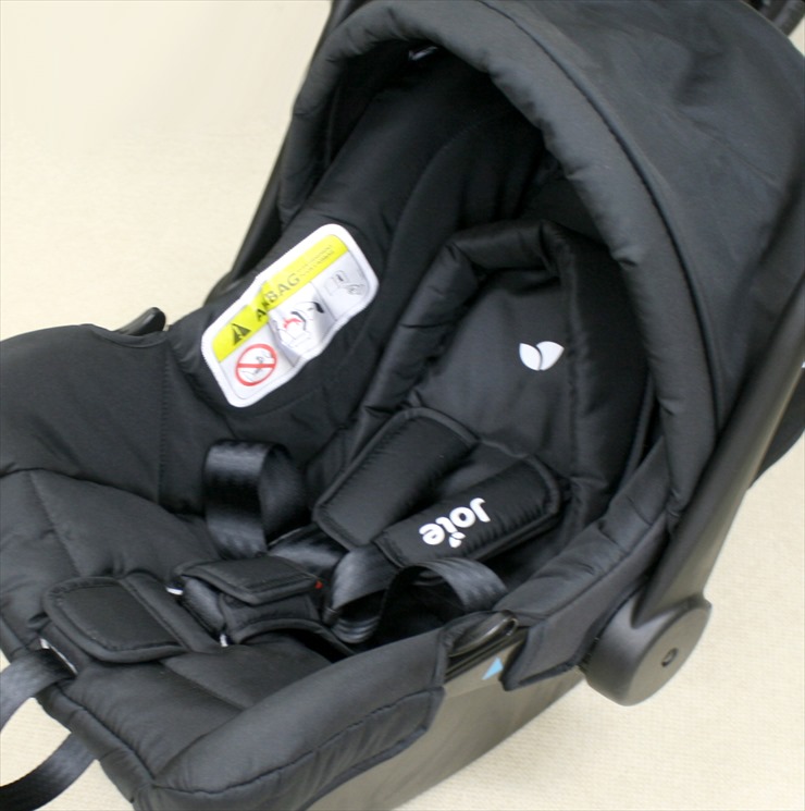 トラベルシステム 3WheelベビーカーLitetrax Air[クロム]+ベビーシートJuva+i-Anchorベース