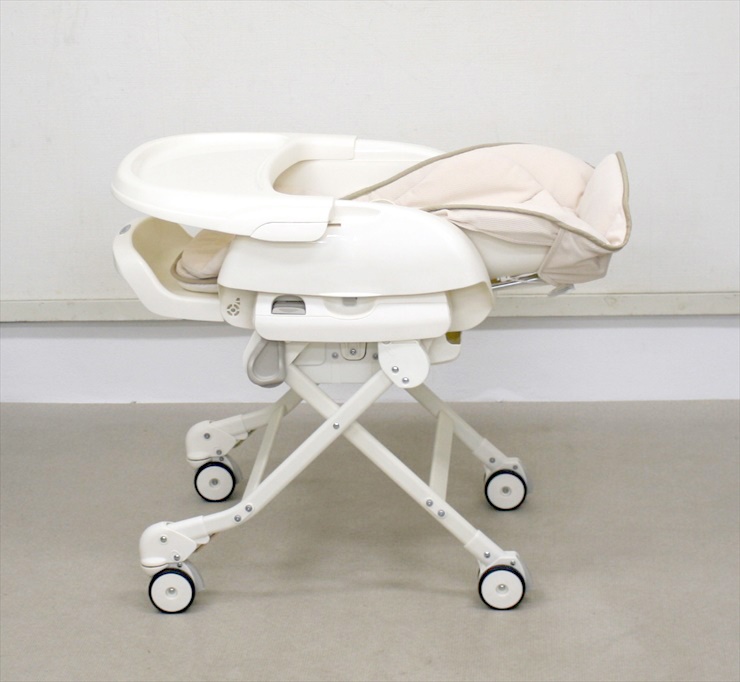 ルシエス オートスウィング ベージュ コンビ 電動ハイローチェア