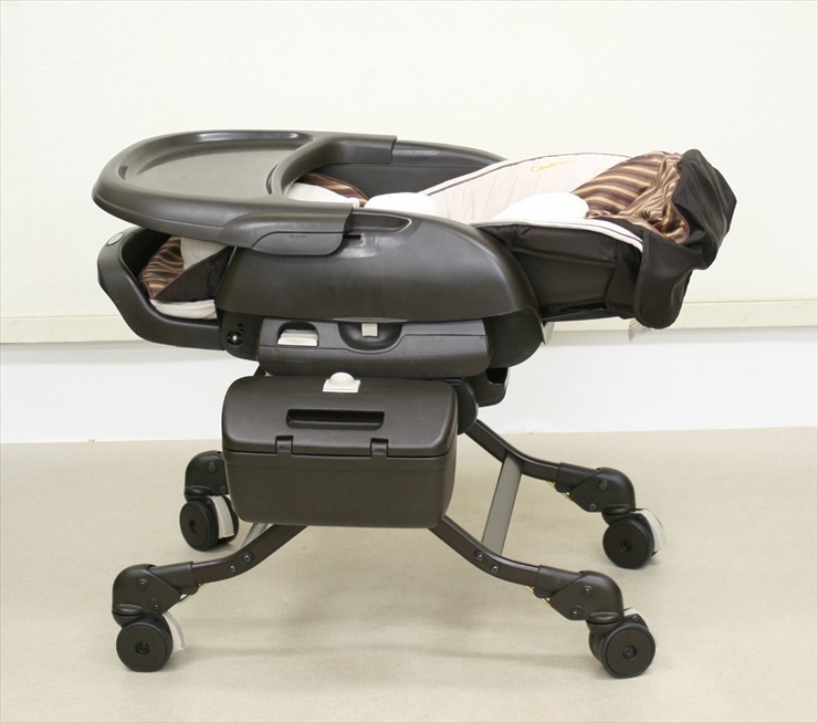 コンビミニ ネムリラ AUTO SWING ダッコプラス ストライプ