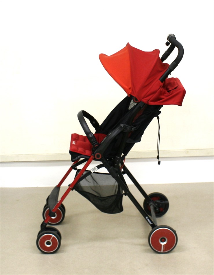 F2plus AD-300 ライジングレッド