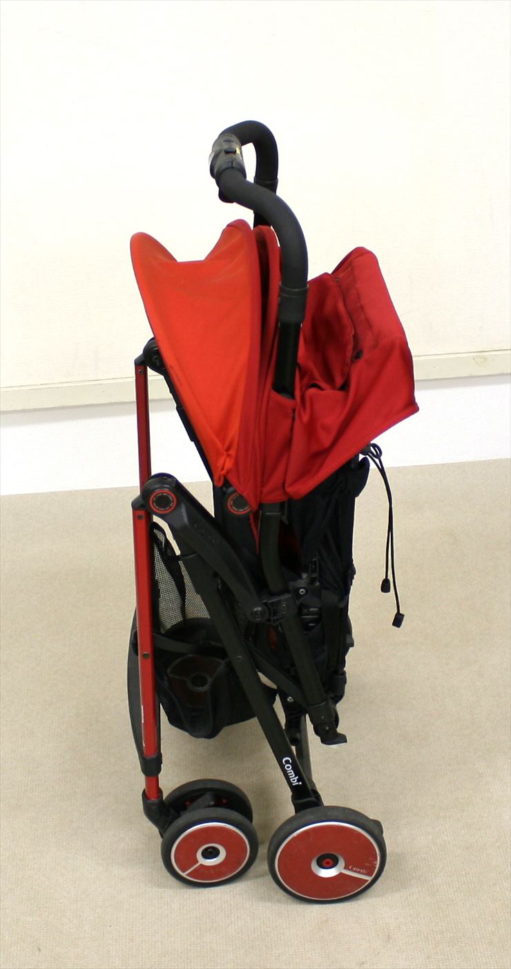 F2plus AD-300 ライジングレッド