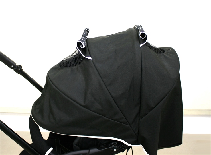 iベビーハイシートカーゴ2 ブラックドット