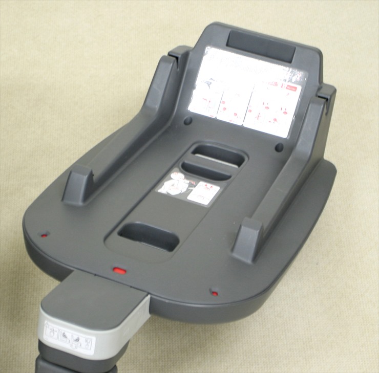 レスティロ ISOFIX ブラック リーマン