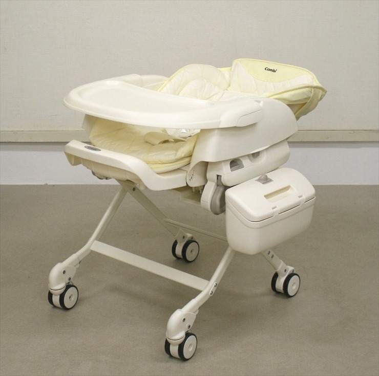 ネムリラ オートスウィング イエロー