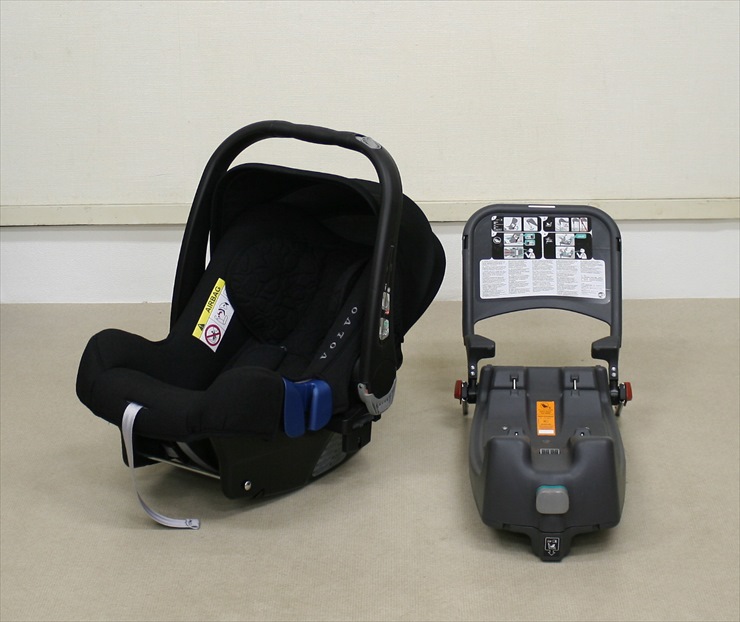 ボルボ純正チャイルドシート・ISOFIX ベース Britax Romer製 