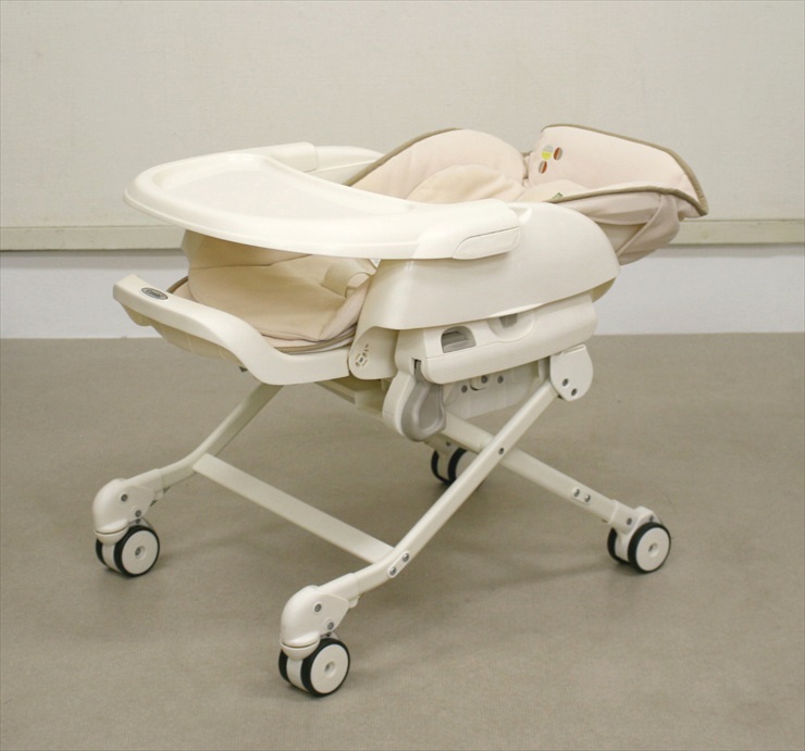 ルシエス オートスウィング ベージュ