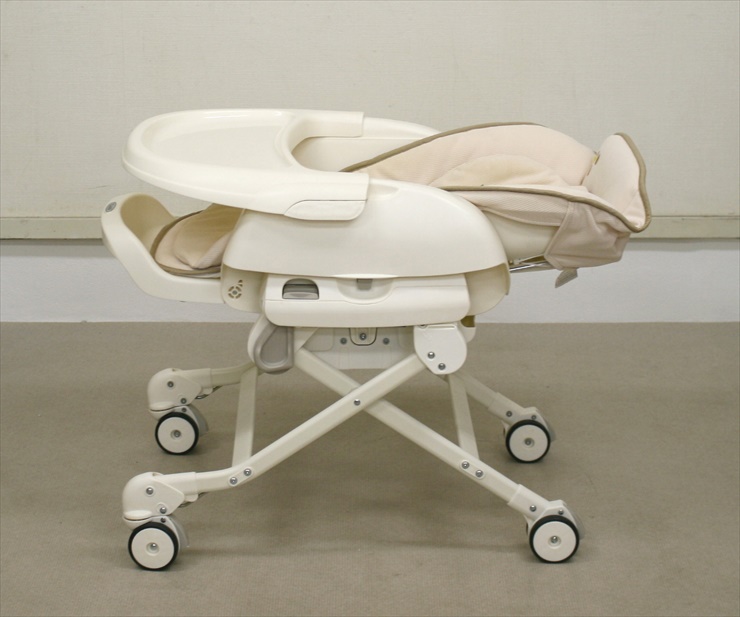 ルシエス オートスウィング ベージュ