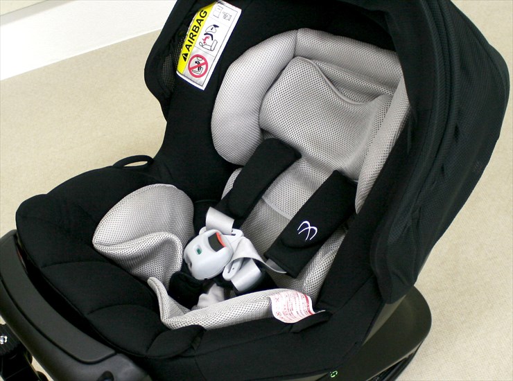 エールべべ クルットNT2 プレミアム ALB860 チャコールブラック カーメイト