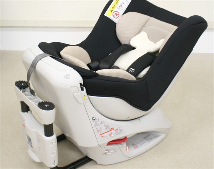 エールべべ 360ターン S2 ALB80 ブラック カーメイト