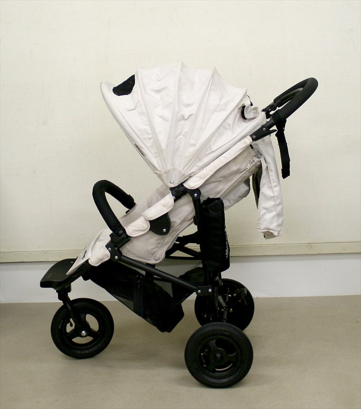 エアバギーココ ブレーキモデル バニラブラン