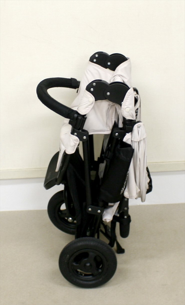 エアバギーココ ブレーキモデル バニラブラン