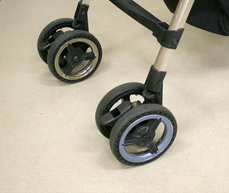 ディアクラッセ オート4キャス エッグショック FD-700 ボルドー