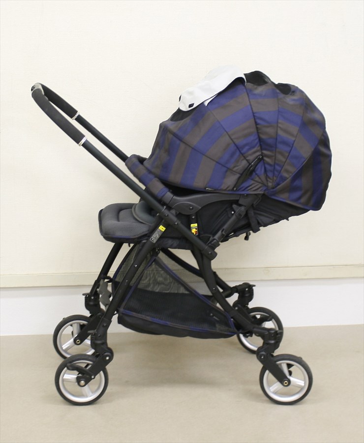 ランフィ アジュールストライプ Runfee ピジョン 軽量オート4輪