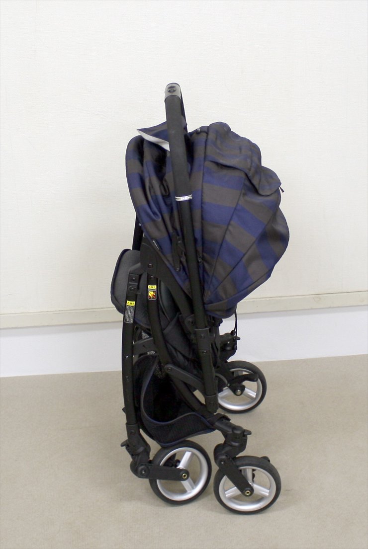 ランフィ アジュールストライプ Runfee ピジョン 軽量オート4輪