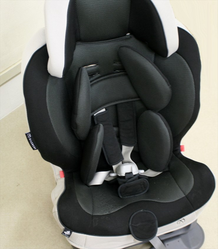 エールベベ スイングムーン プレミアム ALC460 モノブラック